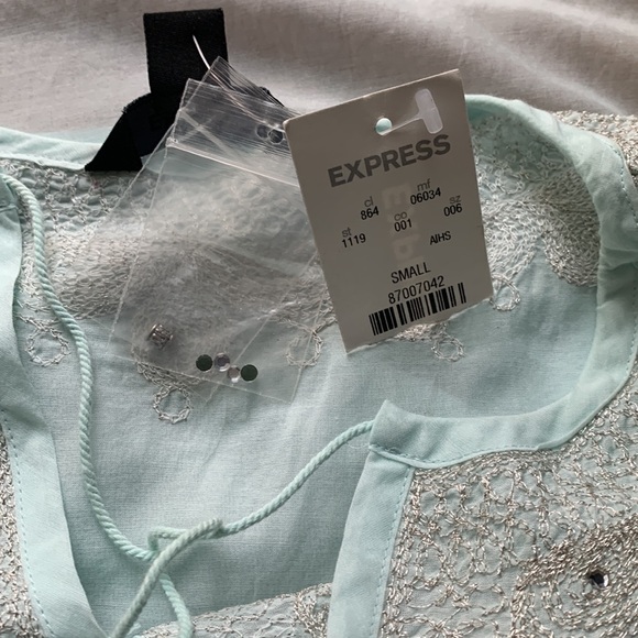 Coverups - Picture 5 of 6